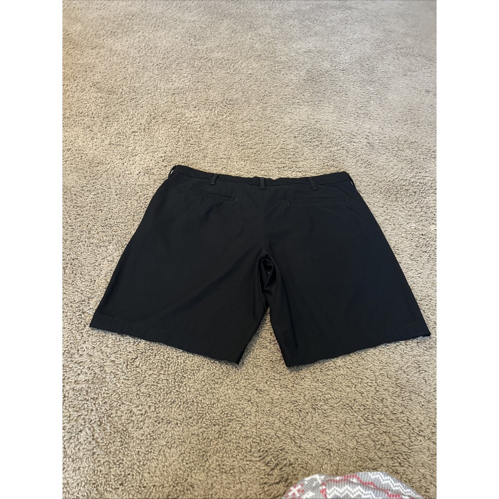 SWISSTECH Men's Black Bermuda Golf Shorts Size 40 Zip Solid - Picture 7 of 7
